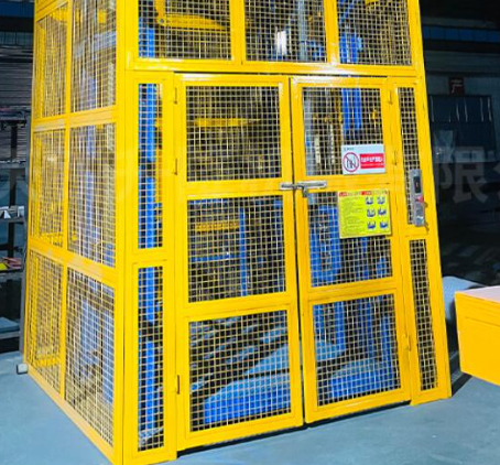 桐城货梯可以安装在室外吗